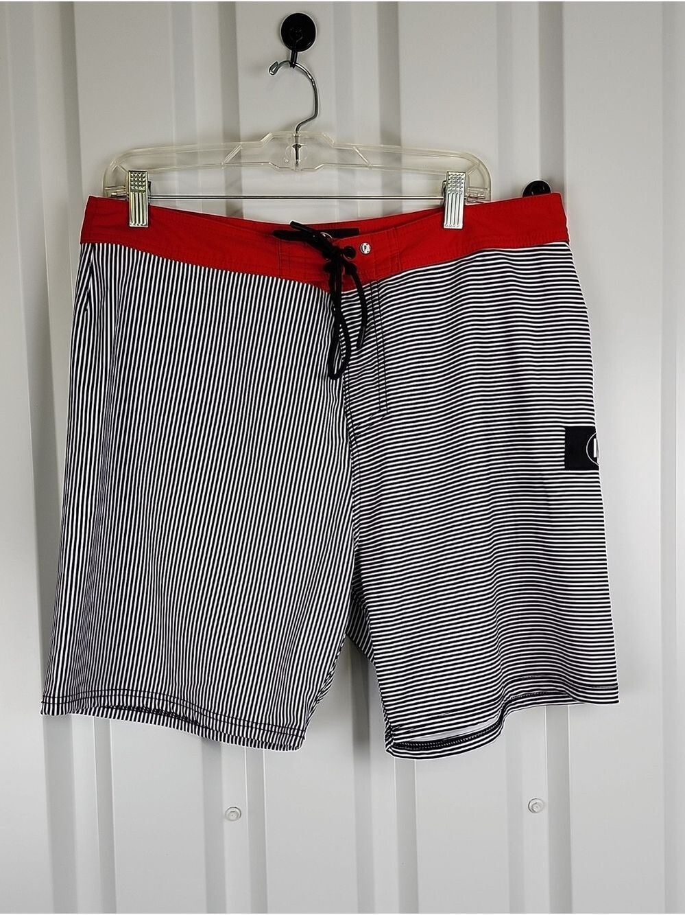 IPD Men's Static Fit 1 Red Trim Black White Striped Board Shorts Size 34 Swim